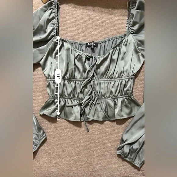 Mixed Threads Tie Front Square Neck Hunter Green Peasant Crop Blouse - Picture 12 of 13